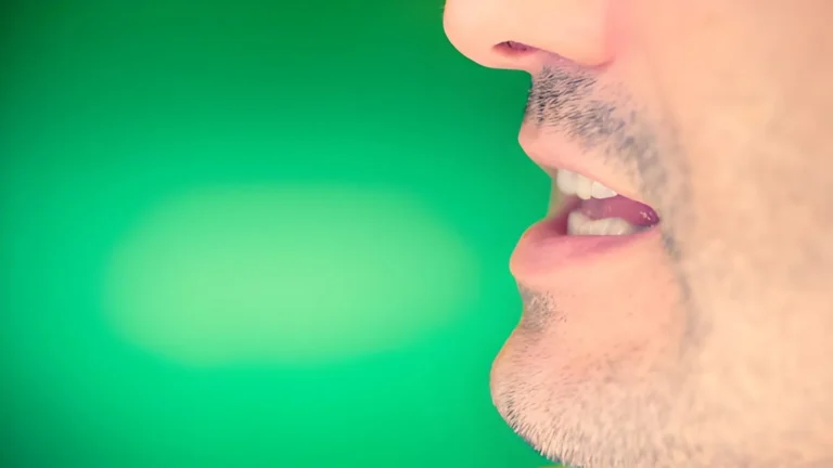 How to Keep Your Mouth Fresh Without Fluoride